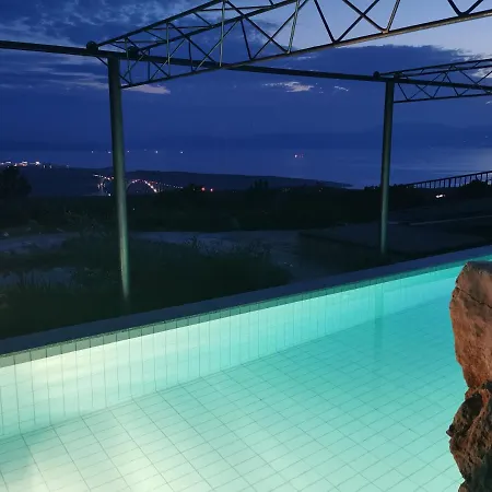 Suzi - Family Farm With Donkeys, Pool And Sea View Near Rijeka * Šmrika