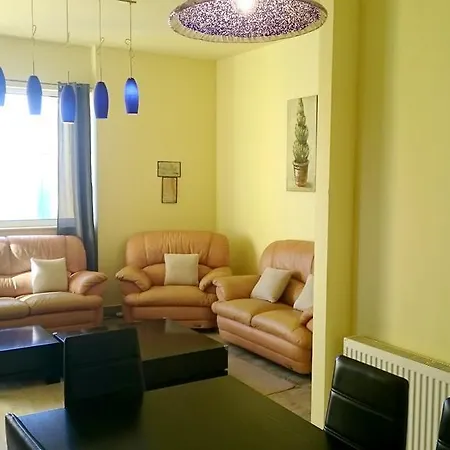 Villa Suzi Donkey Farm & Sea View Appartement