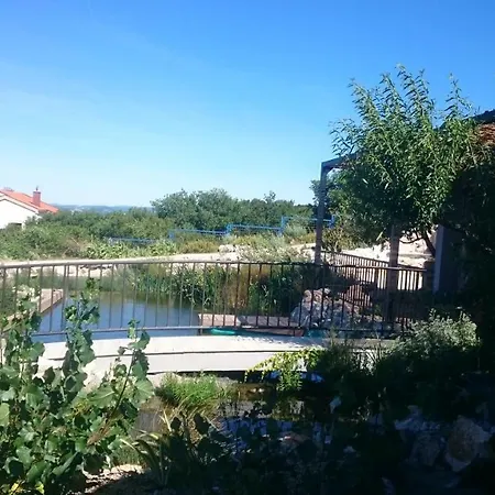 Suzi - Family Farm With Donkeys, Pool And Sea View Near Rijeka Daire Šmrika