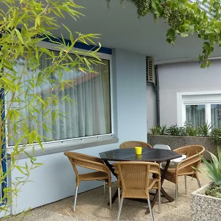 Villa Suzi Donkey Farm & Sea View * Шмрика