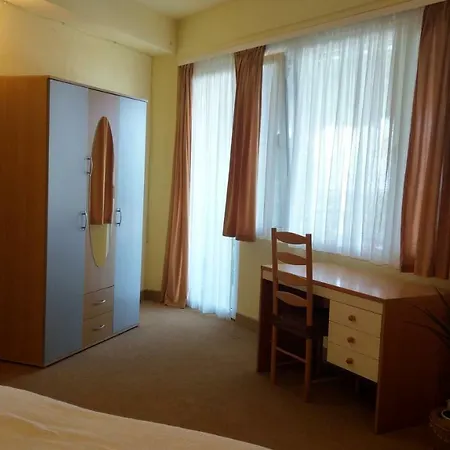 Апартаменты Villa Suzi Donkey Farm & Sea View *