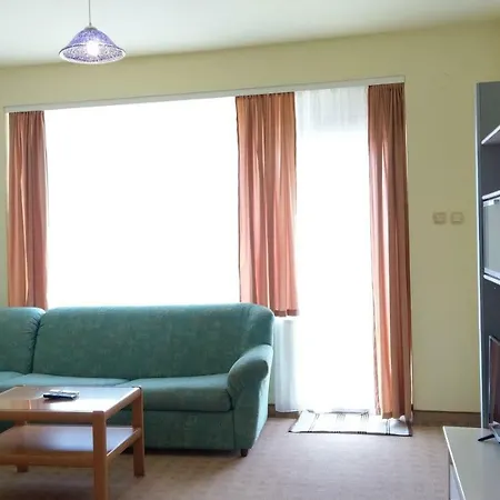 Villa Suzi Donkey Farm & Sea View * Šmrika