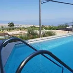 Suzi - Family Farm With Donkeys, Pool And Sea View Near Rijeka Šmrika