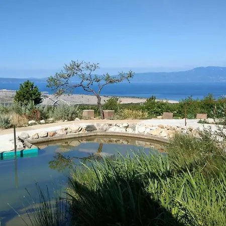 Suzi - Family Farm With Donkeys, Pool And Sea View Near Rijeka