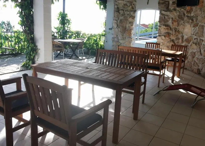 דירה Suzi Donkey Farm & Sea View *